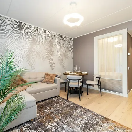 Center Kentmanni Lux Apartment, Free Parking Ταλίν